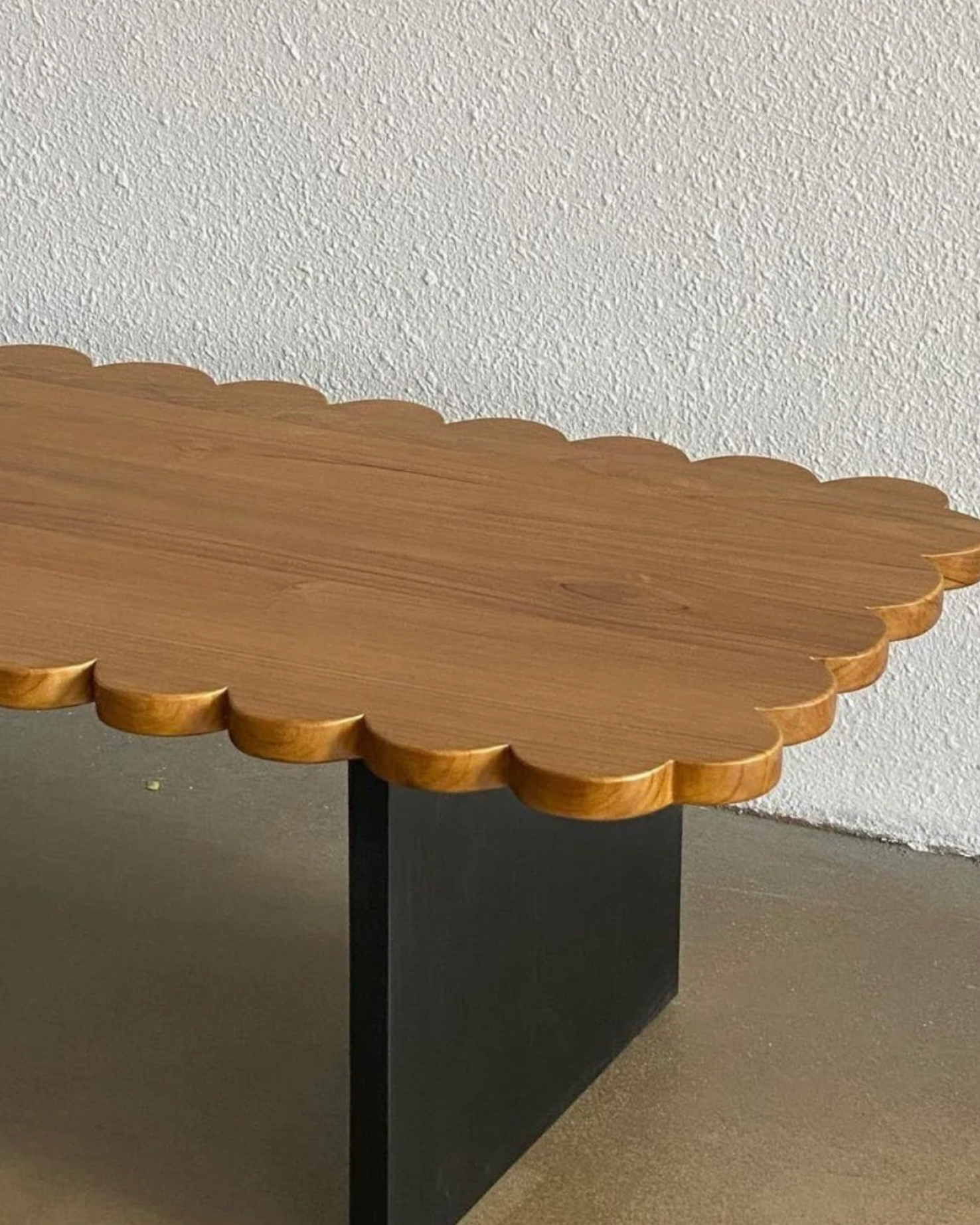 Biskut Coffee Table