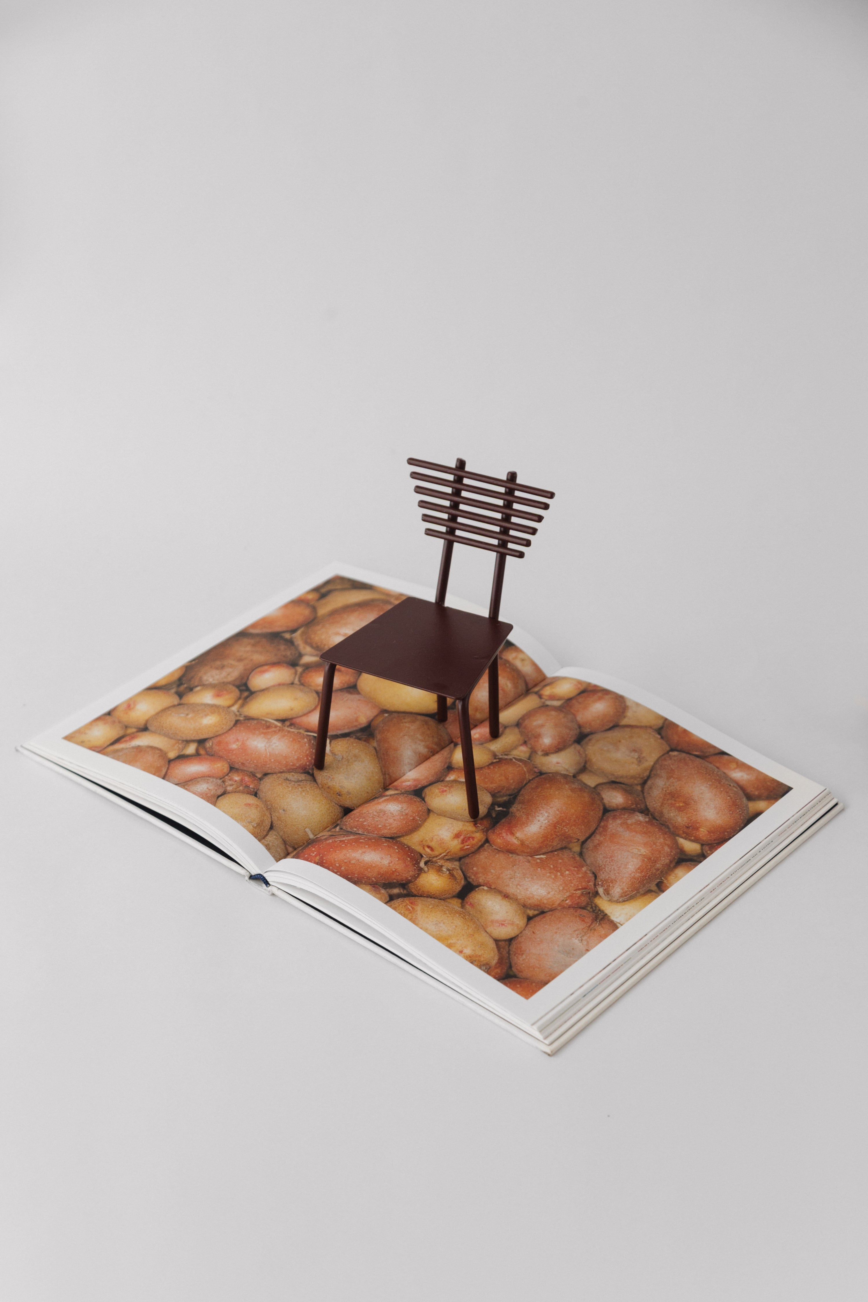 Veta Chair