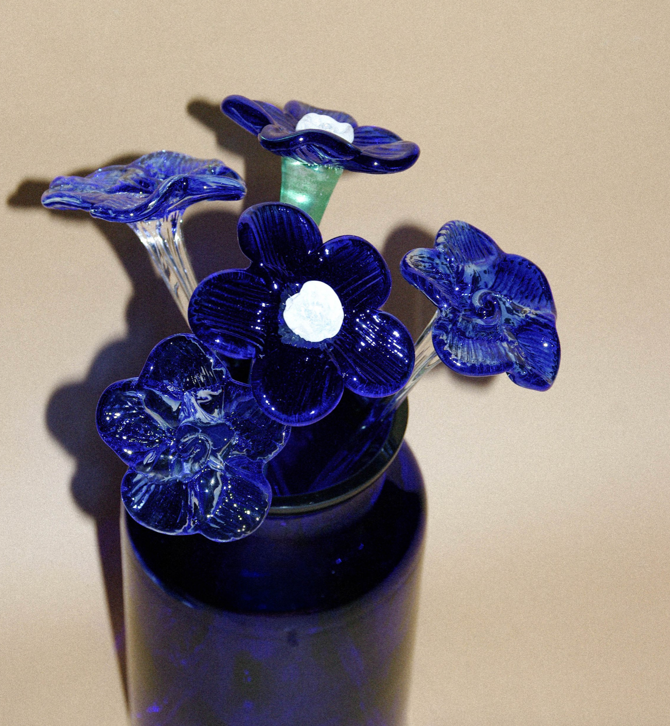 Mouthblown crystal flower bouquet