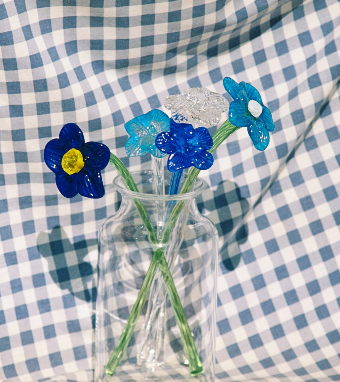 Mouthblown crystal flower bouquet