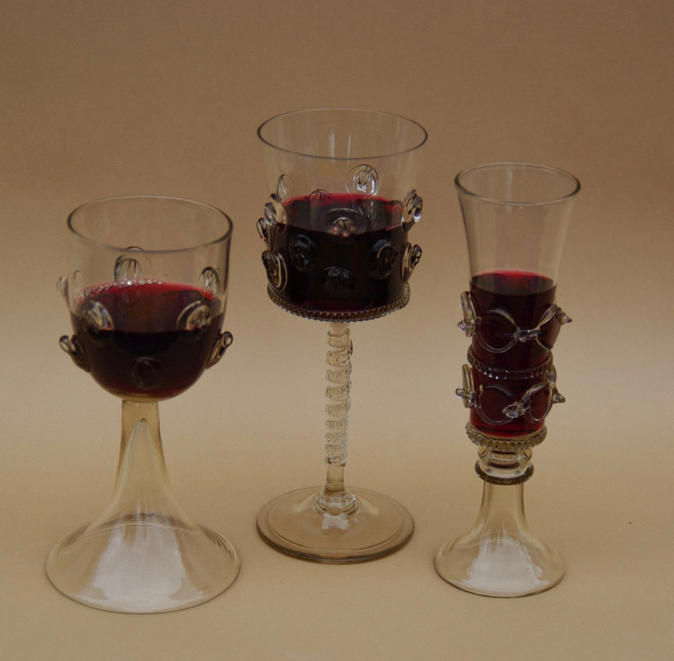Dotted Mouthblown wine glasses